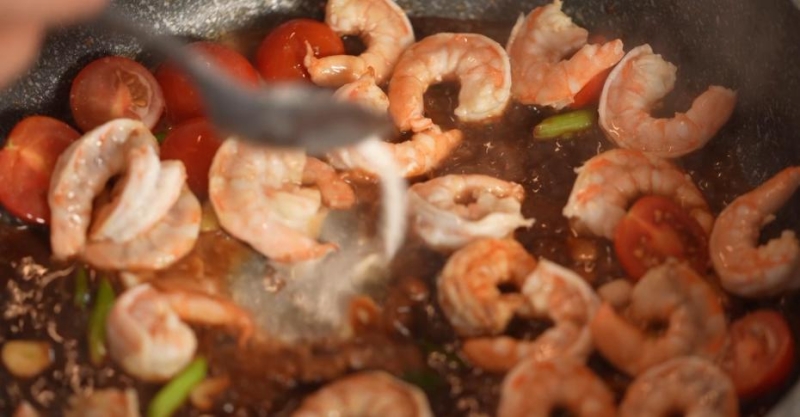 Креветки в соевом соусе