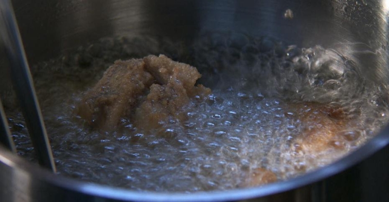 Вок из курицы и ананаса