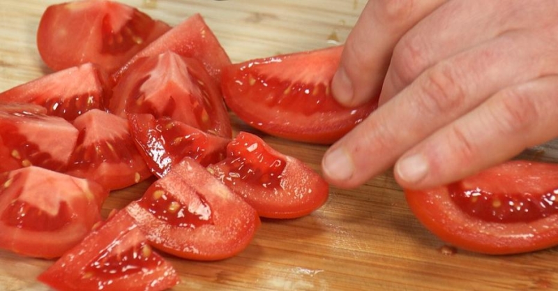 Салат из пряных овощей