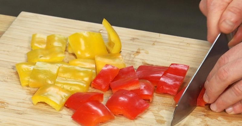 Салат из пряных овощей