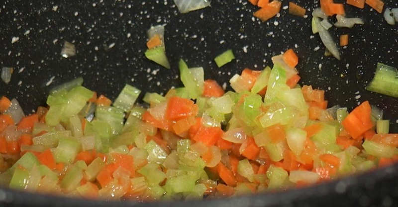 Рагу в мексиканском стиле и батат фри