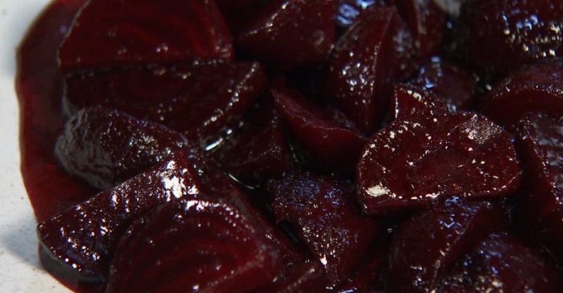 Свёкла в гранатовой глазури