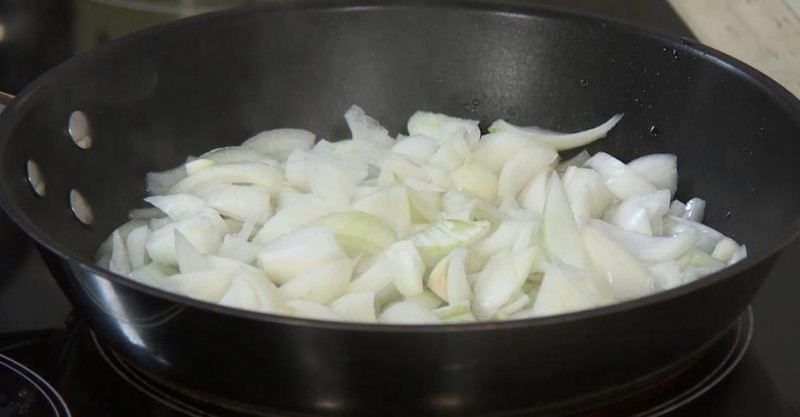 Печёнка по-строгановски