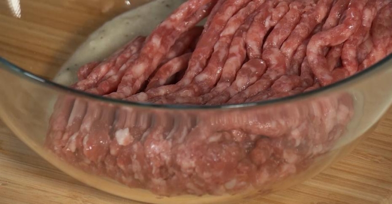 Зразы с начинкой с хреном