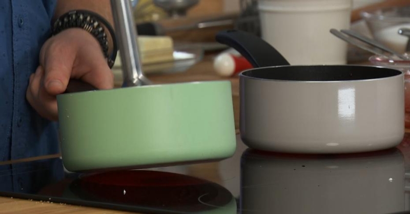 Бутерброды с икрой из ягод