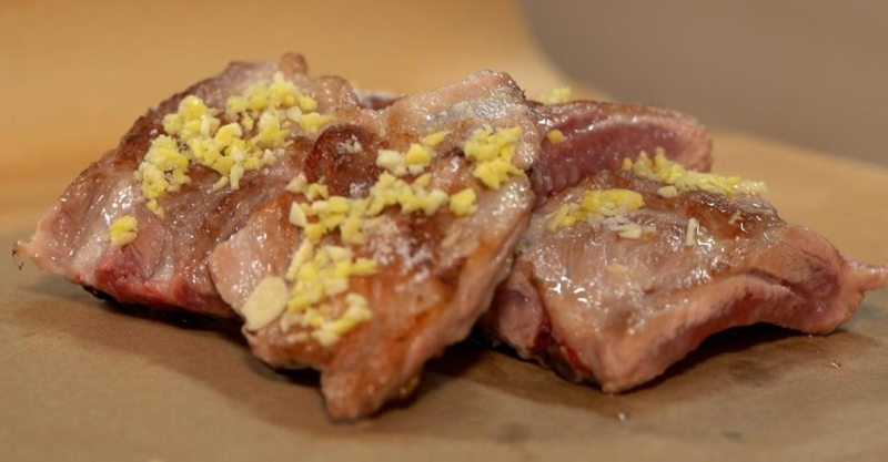 Свиные рёбра с пикантным соусом