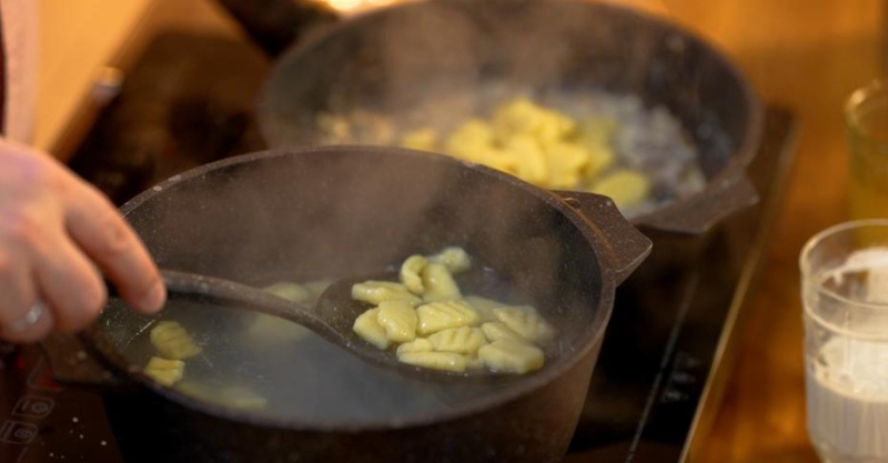 Картофельные ньокки с грибами