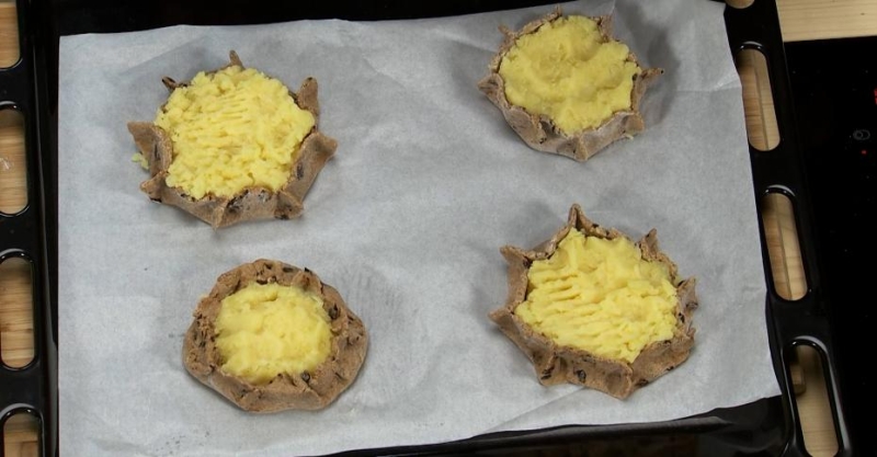 Калитки с картофелем