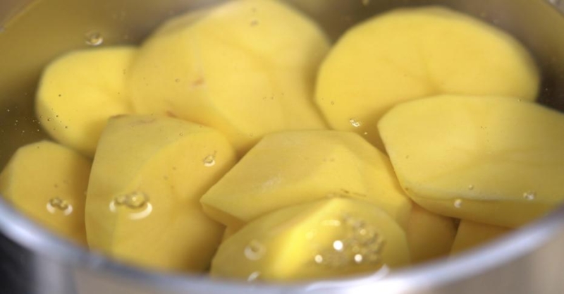 Картофельное пюре с горчицей и чеддером