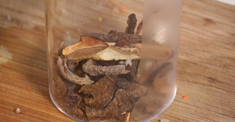 Каша из гречки, перловки, пшена, риса с мясом