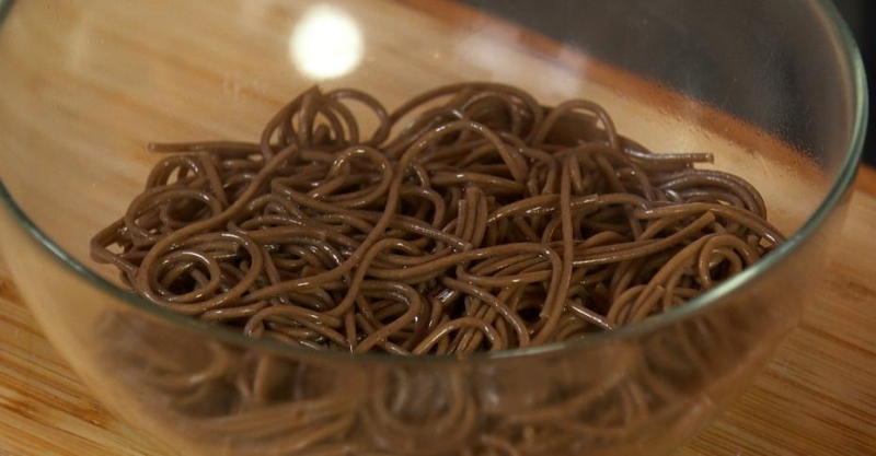 Гречневая лапша с тофу