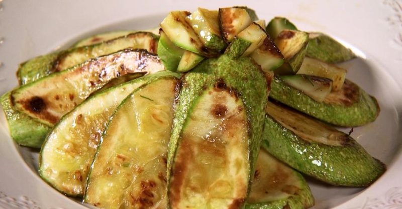 Салат из кабачка и болгарского перца