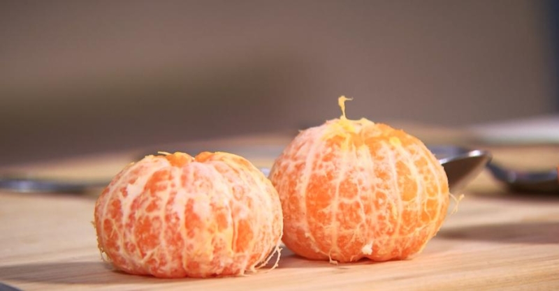 Утка томлёная с мандаринами