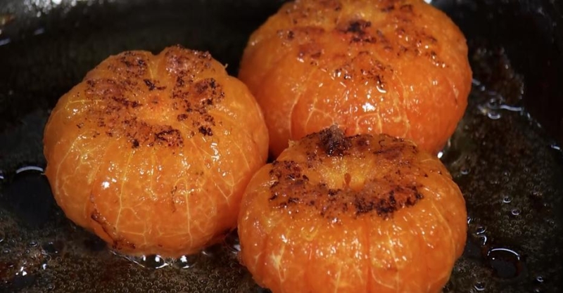 Утка томлёная с мандаринами