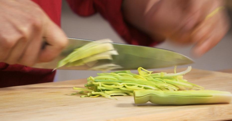 Маринованная скумбрия и блинчики ячхеджон