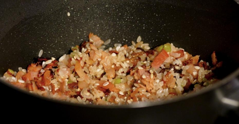 Рис с грибами и беконом