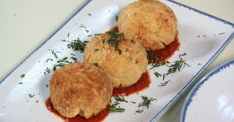 Рыбные шарики в чилийском стиле