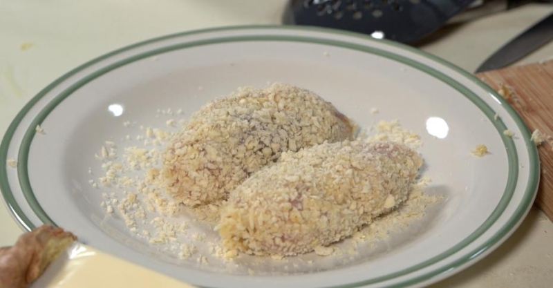 Куриное филе, фаршированное соусом чимичурри, с картофелем пай