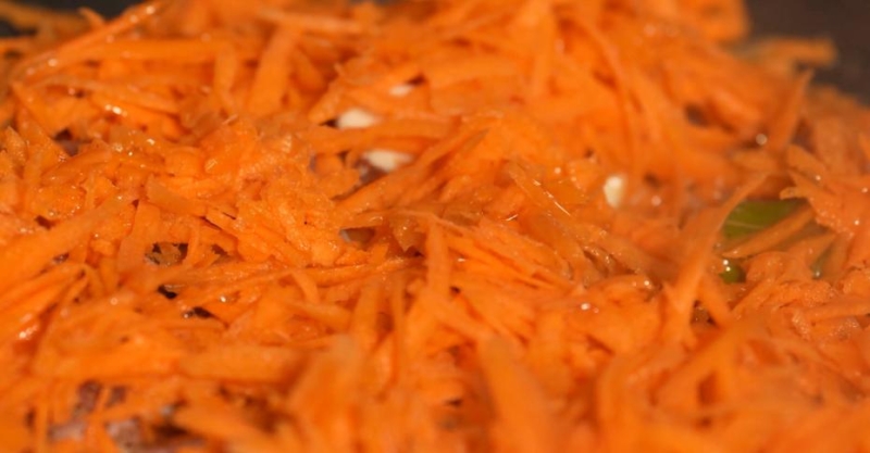 Индейка с морковью и сливками