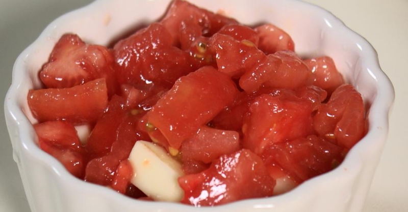 Моцарелла в помидорах