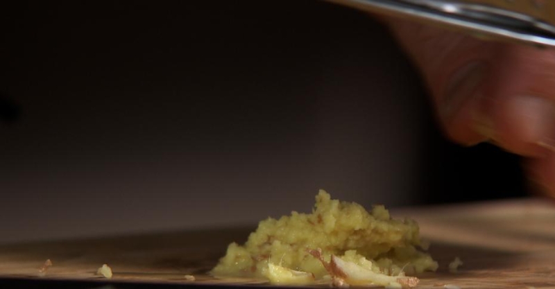 Азиатские голубцы в пекинской капусте