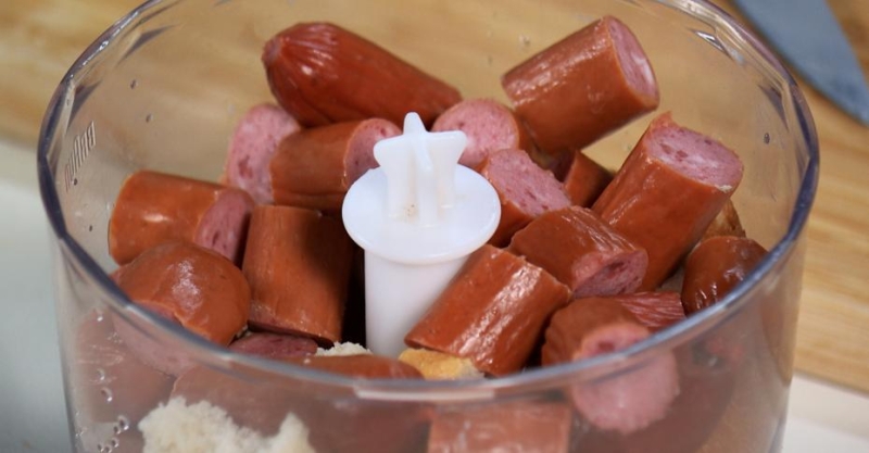 Голубцы с колбасками в итальянском стиле