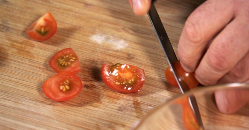 Кумпир (запеченная фаршированная картошка по-турецки)