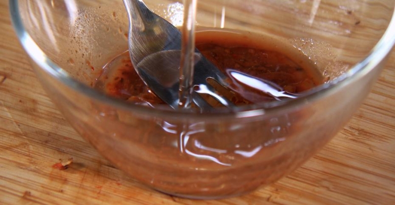 Салат с фасолью и запечённым болгарским перцем