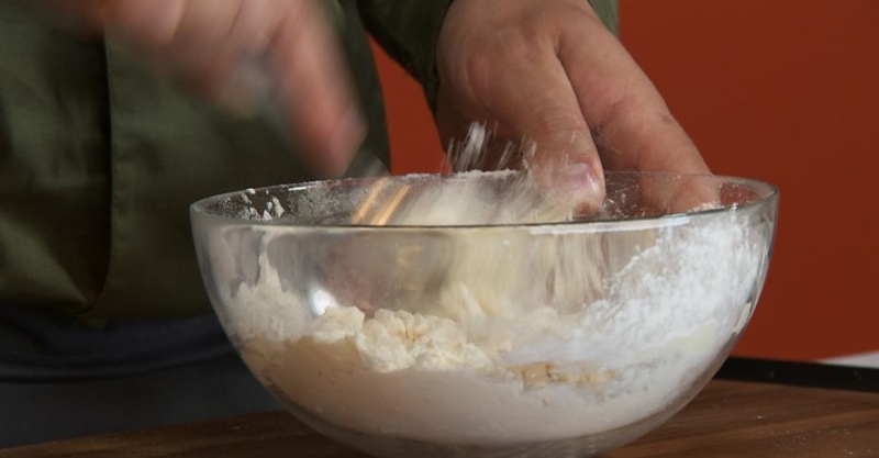 Курица по-гречески с питой