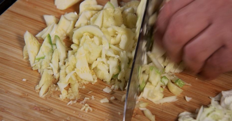 Пшеничная каша с кабачками