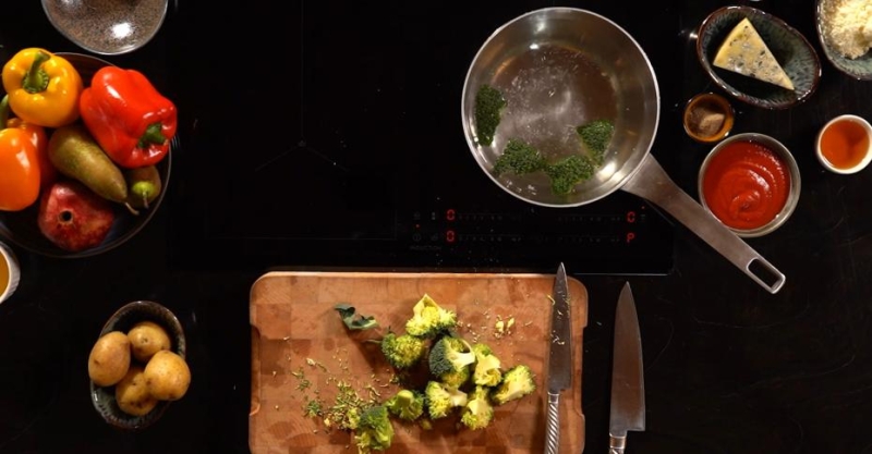 Тортини из брокколи с купатами