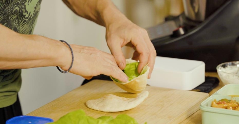 Пита с овощной начинкой