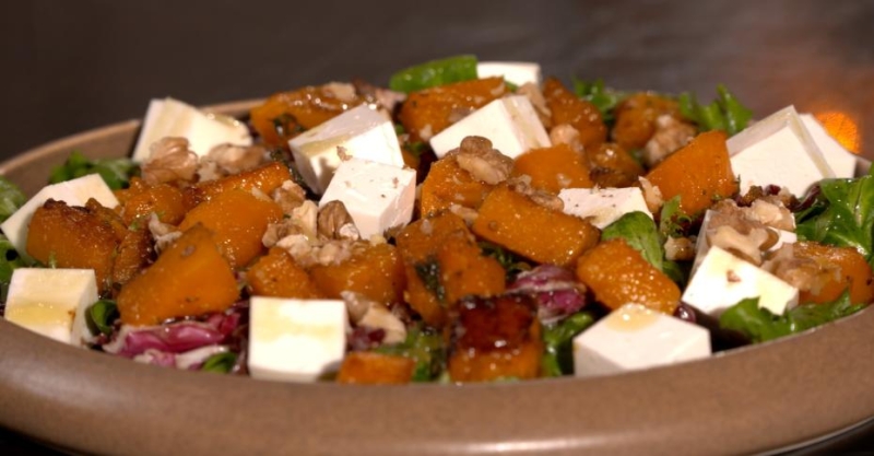 Салат с печёной тыквой