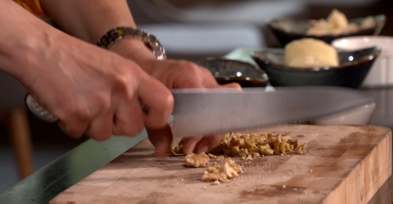 Груши, запечённые с горгонзолой