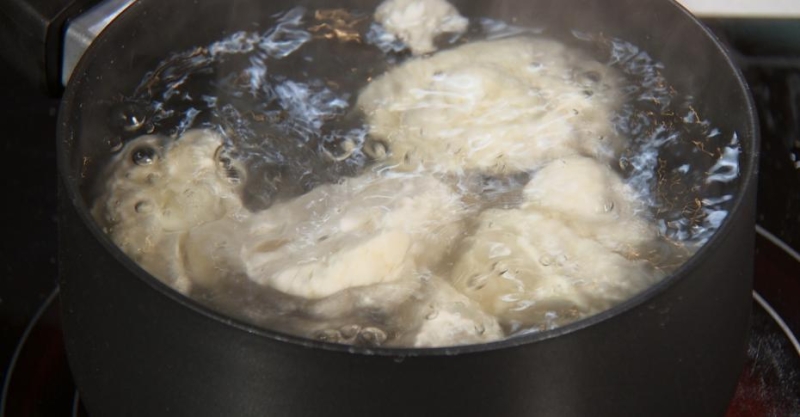 Судак папильот с соусом ромеско