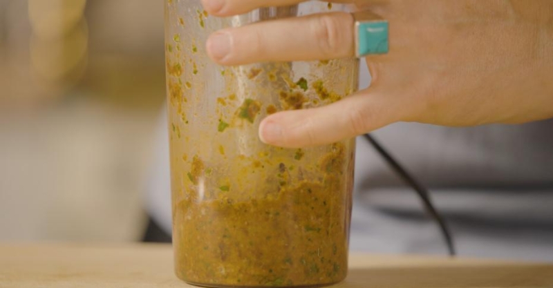 Намазка из вяленых томатов с тостами