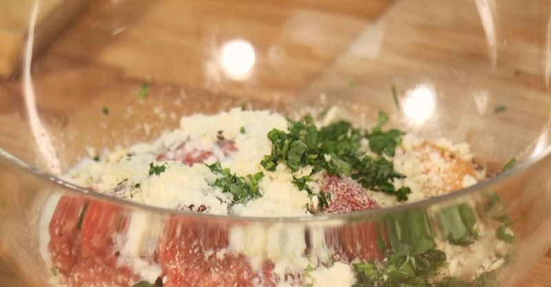 Паста орзо с котлетами из телятины