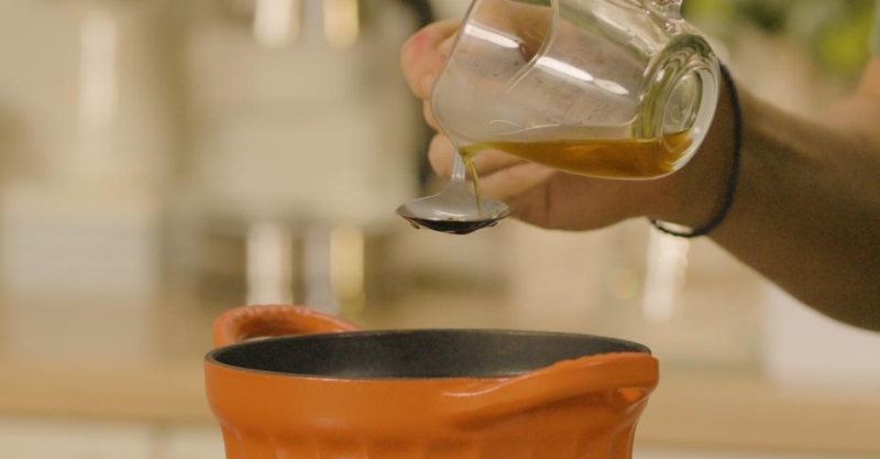 Спринг-роллы с креветками и устричным соусом