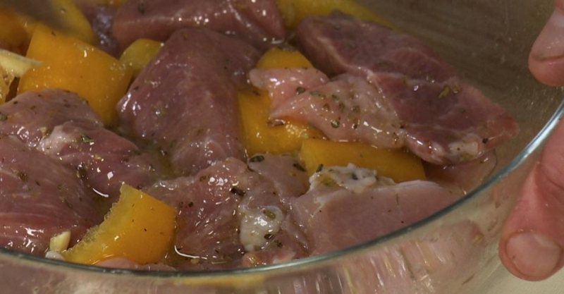 Сувлаки с дзадзики