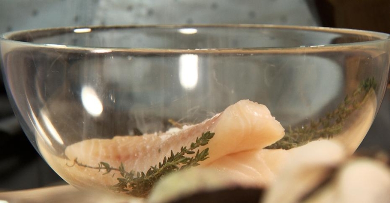 Треска с морковным пюре