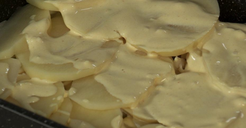 Картофельная запеканка с сыром