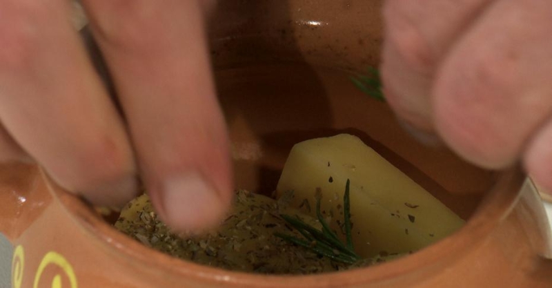 Версия клефтико в горшочке