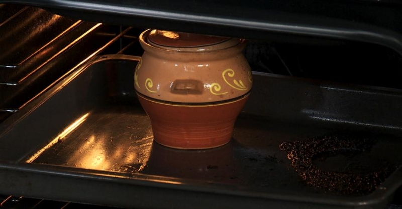 Версия клефтико в горшочке