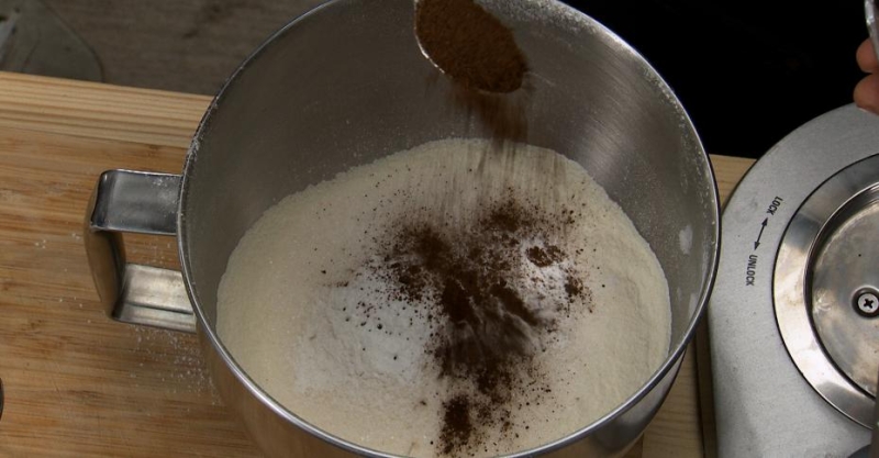 Коломенская коврижка с мороженым из печёных яблок