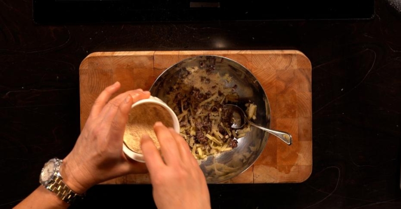 Закусочные рулетики из перцев