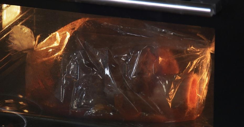 Томленая говяжья голяшка