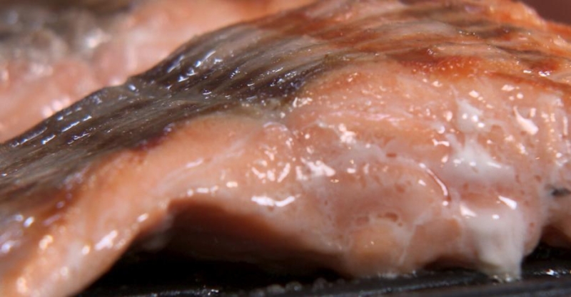 Медальоны форели в апельсиновой глазури