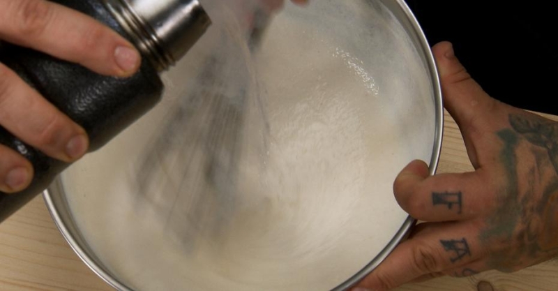 Коломенская коврижка с мороженым из печёных яблок