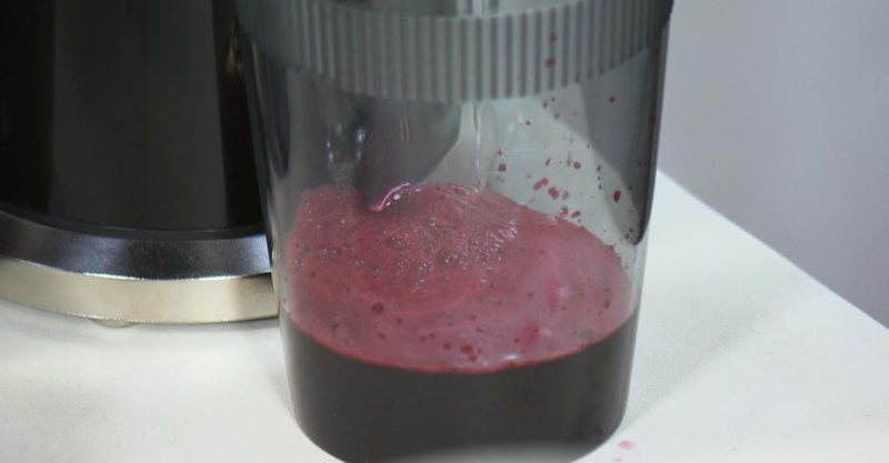 Смузи из свёклы с моцареллой