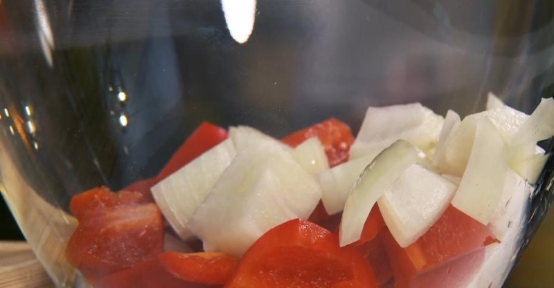 А-ля кордон  блю в лаваше с овощами